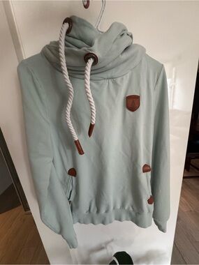 Wanakome Hoodie